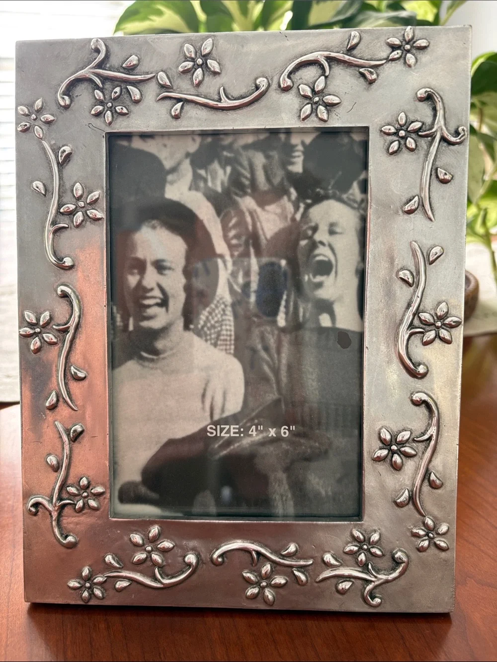 Silver Floral Embossed Picture Frame - 4x6